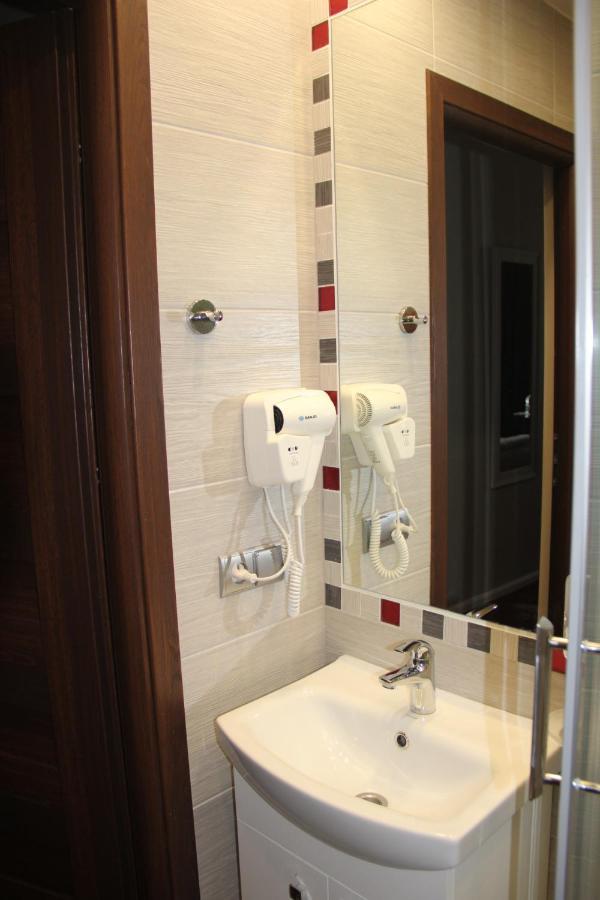 Rembrandt Aparthotel Krakau Buitenkant foto