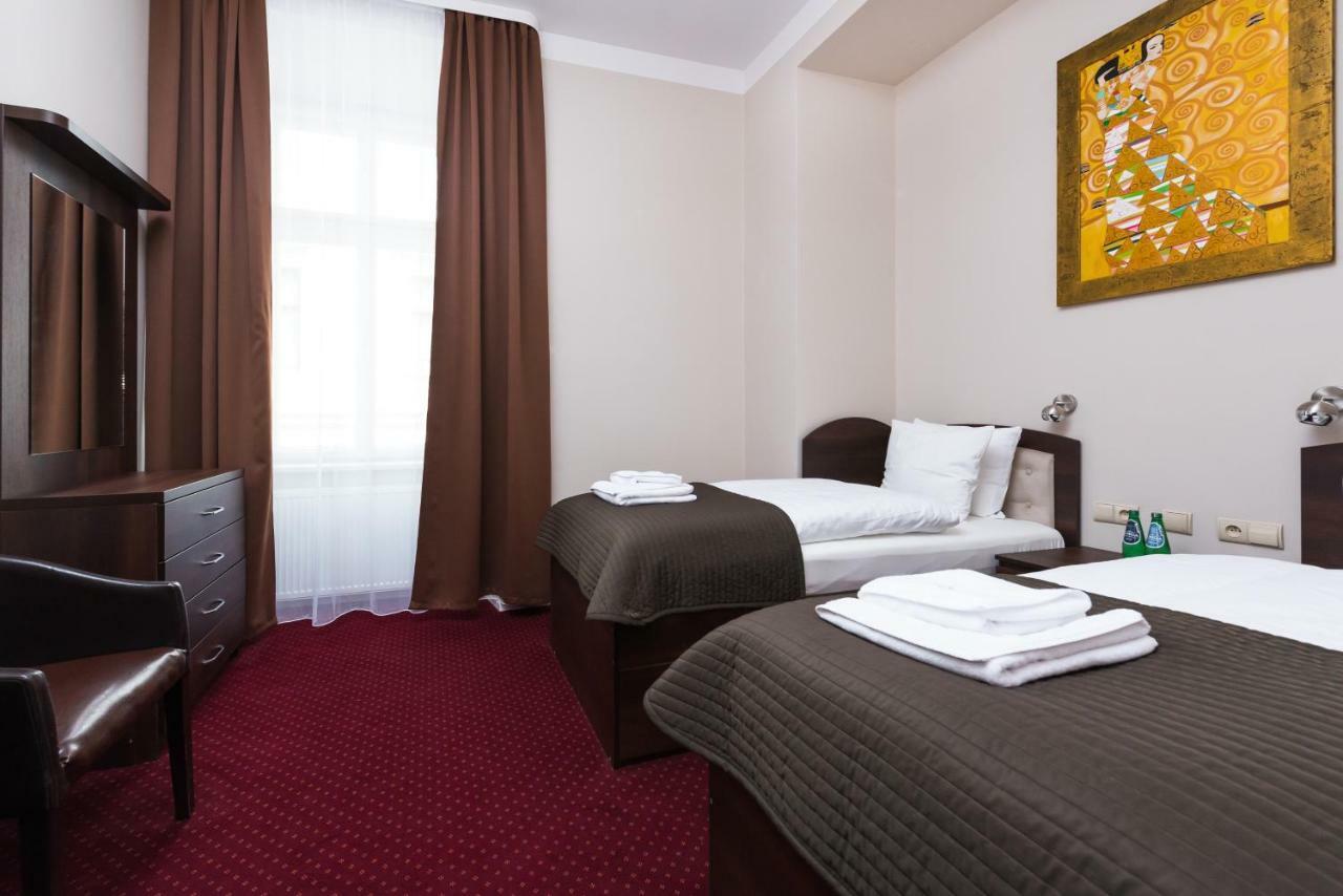 Rembrandt Aparthotel Krakau Buitenkant foto